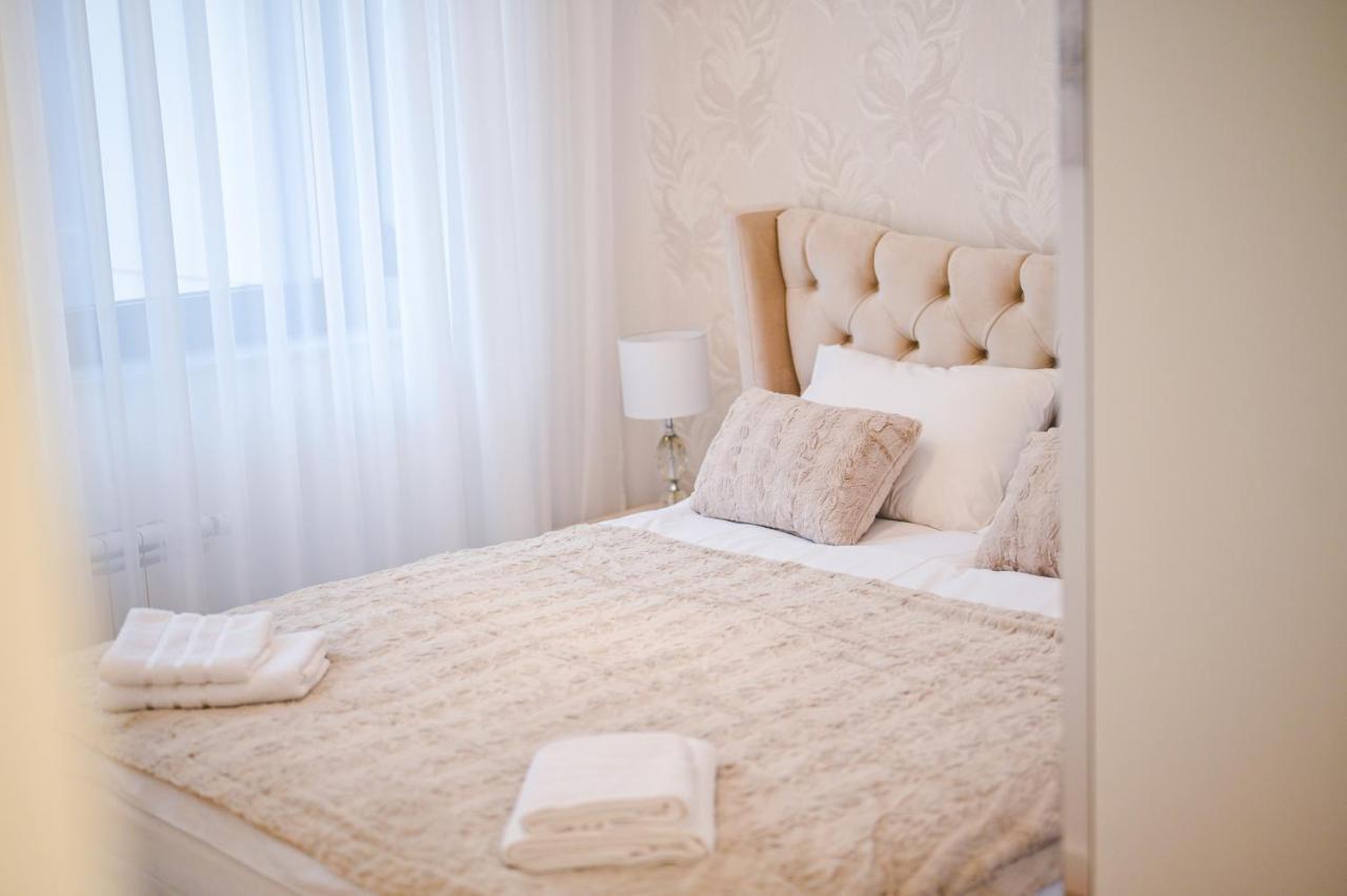 Apartman City Charm Banja Luka Buitenkant foto