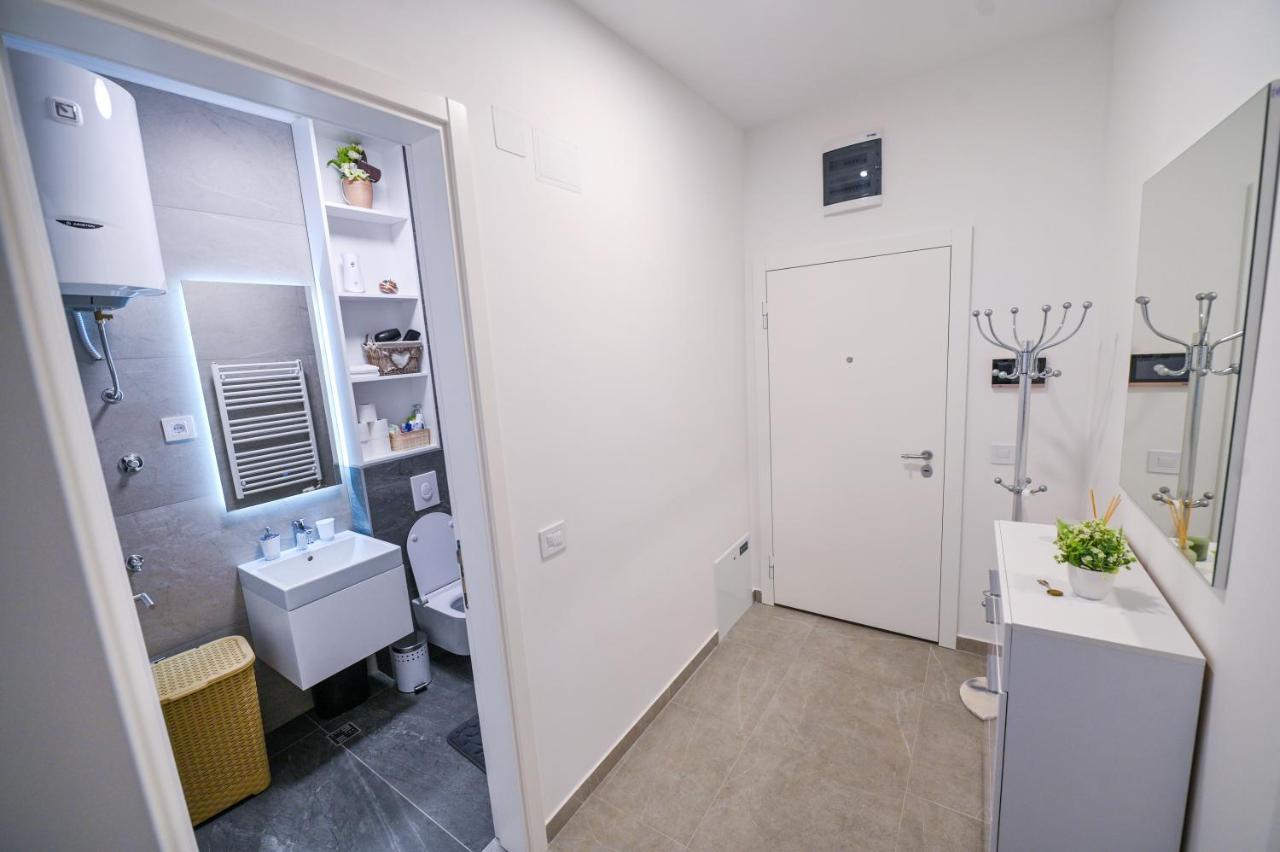Apartman City Charm Banja Luka Buitenkant foto