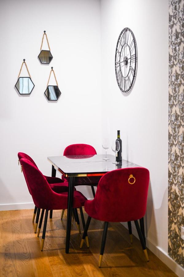 Apartman City Charm Banja Luka Buitenkant foto