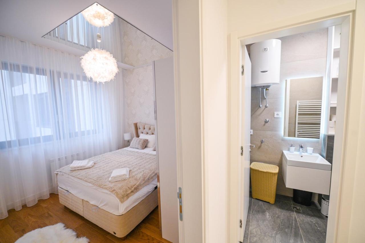 Apartman City Charm Banja Luka Buitenkant foto