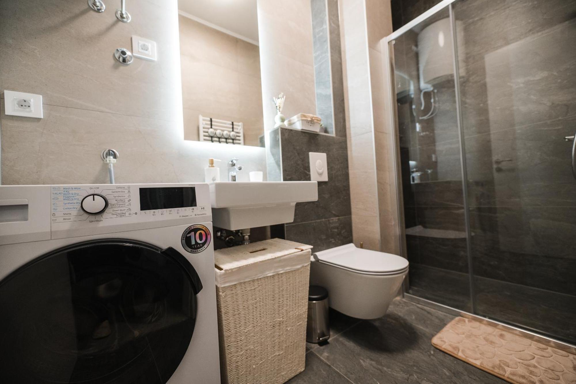 Apartman City Charm Banja Luka Buitenkant foto